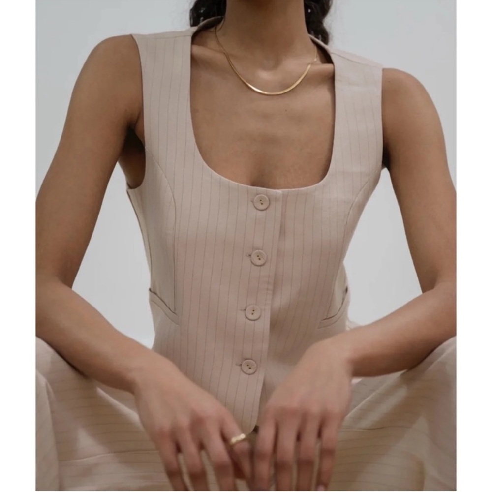 WeWoreWhat Scoop Tailored Vest